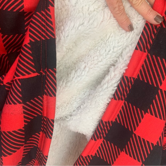 Simply Southern (NWT) Buffalo Red Plaid Sherpa Fleece (XXL) Merry & Bright Sleep - Picture 7 of 8